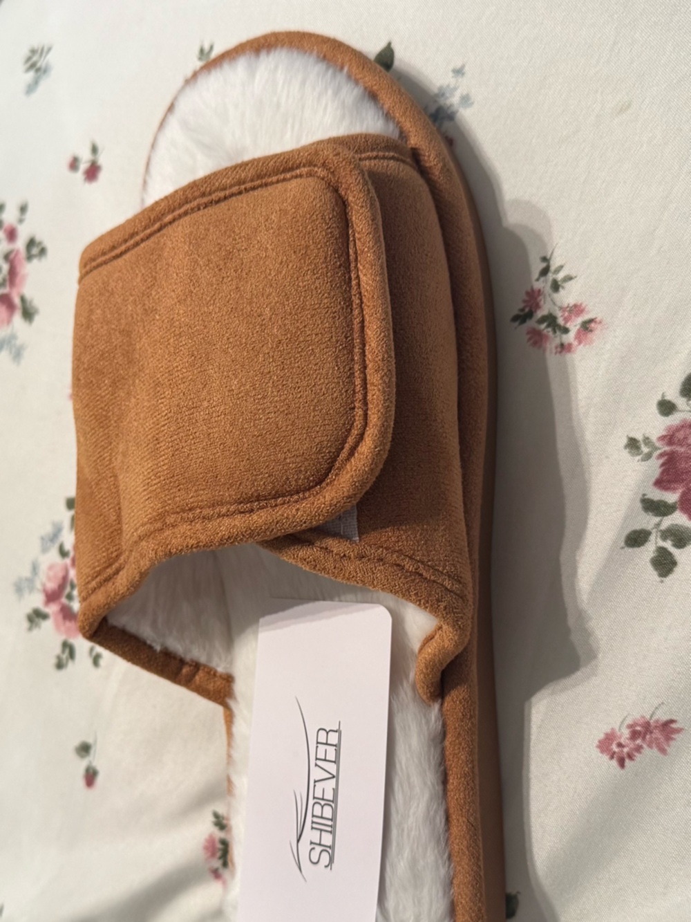 BEVER Faux Shearling Slide Slipper in Camel
